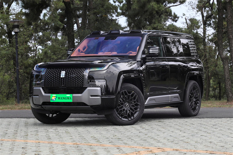 2023 BYD EV In Stock BYD Yangwang U8 4WD Luxury SUV New Energy Vehicle  Electric cars